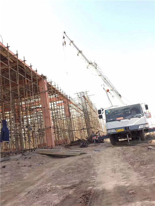 金凤区25 吨、50 吨吊车怎么选？多大重量 / 半径适合对应车型？