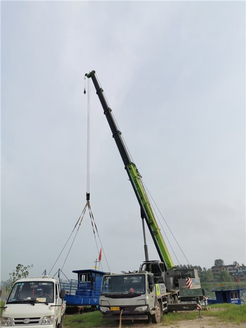 金凤区桥梁建设吊装案例